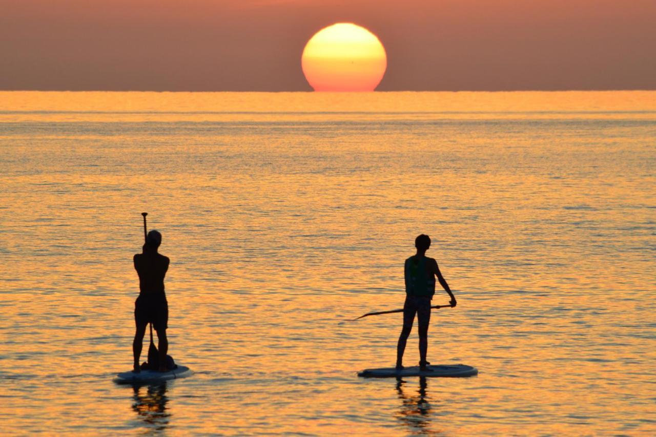 Ecot Shimozato 1 Aparthotel Miyakojima  Bagian luar foto