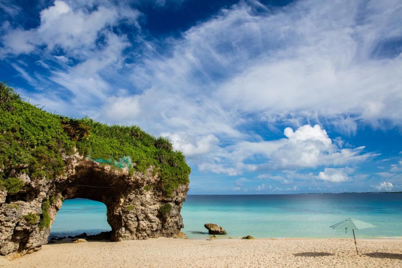 Ecot Shimozato 1 Aparthotel Miyakojima  Bagian luar foto