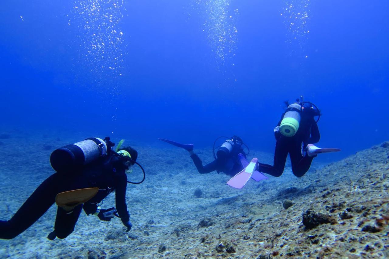 Ecot Shimozato 1 Aparthotel Miyakojima  Bagian luar foto